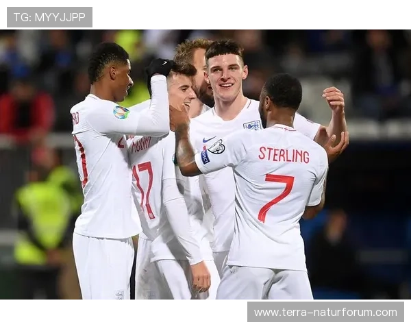 欧洲杯英格兰三狮近期表现稳健，竞争力持续提升