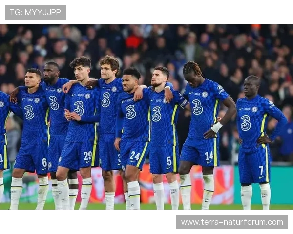 切尔西重建三年仍陷困局，核心问题未解影响争四形势