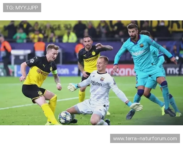 巴萨越踢越慢，近期表现波动明显，是否面临统治力下降局面变化